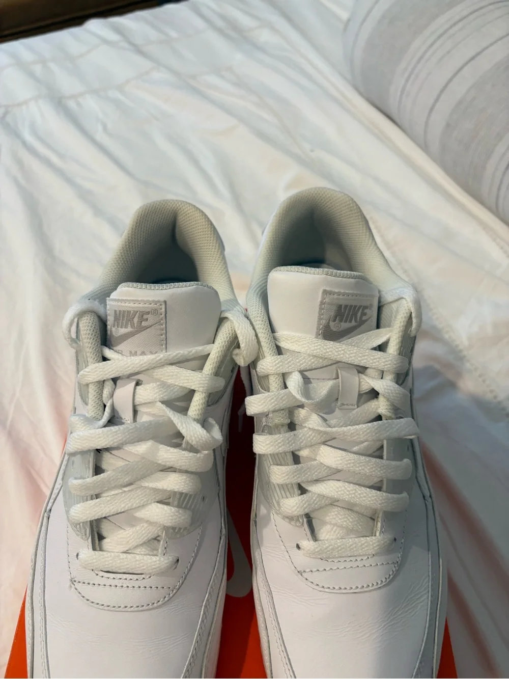 Men’s Nike Air Max 2015 shoes ,size 10 1/2 - Picture 4 of 5